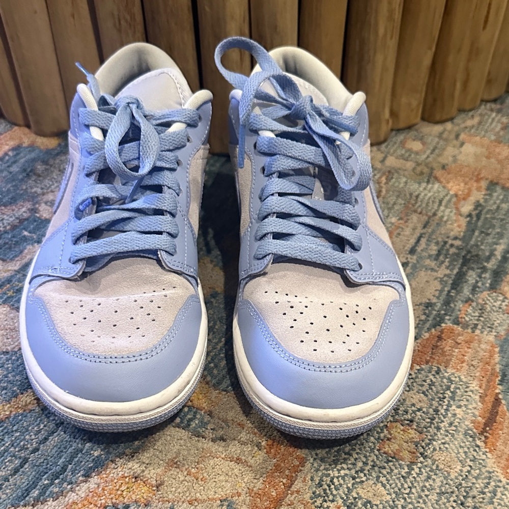 Air Jordan 1 Low University Blue Womens